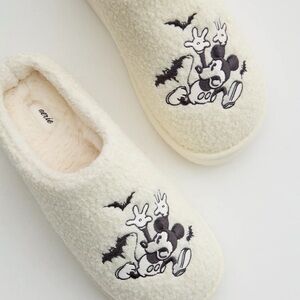 Aerie Sherpa sleepers